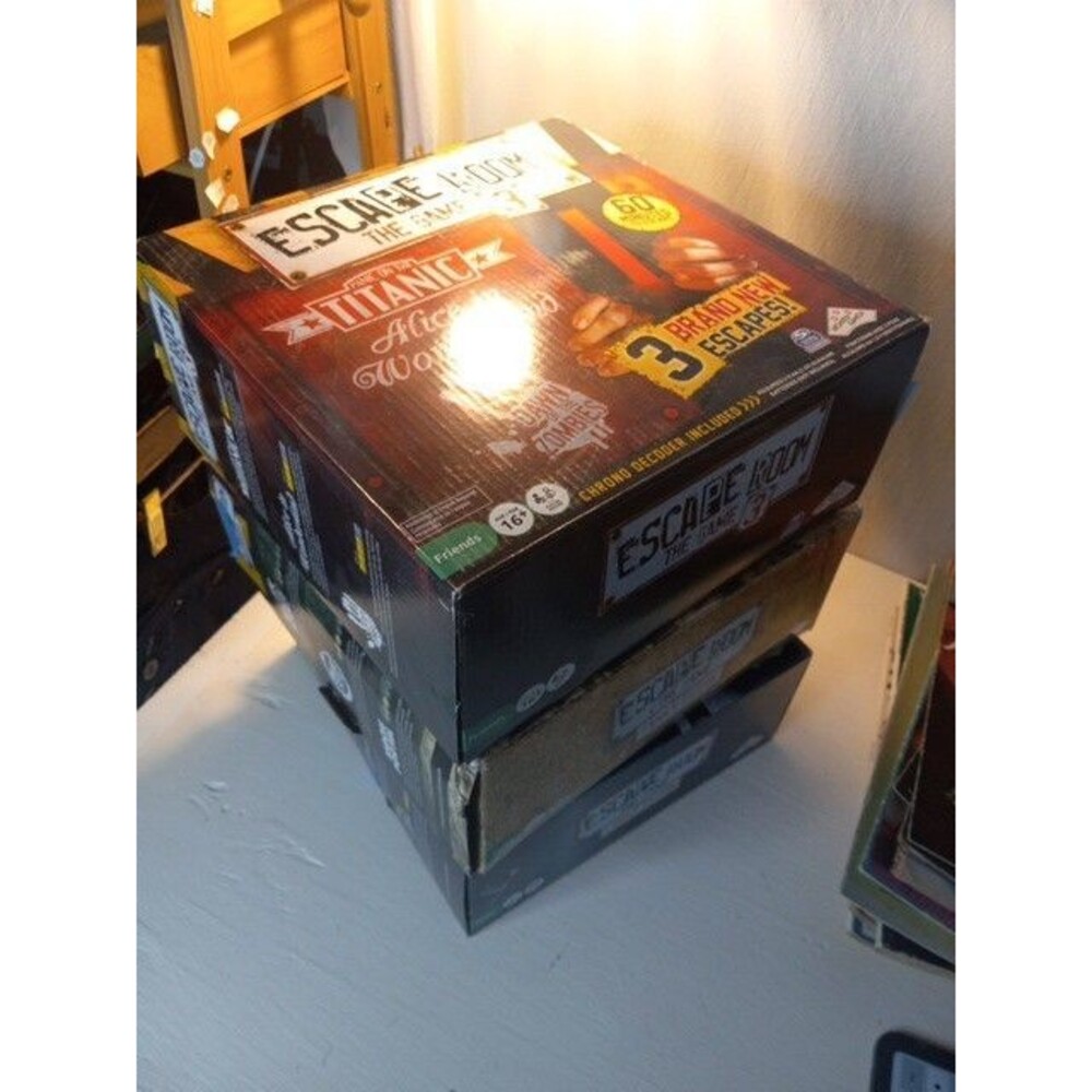 3 ESCAPE ROOM GAMES Used